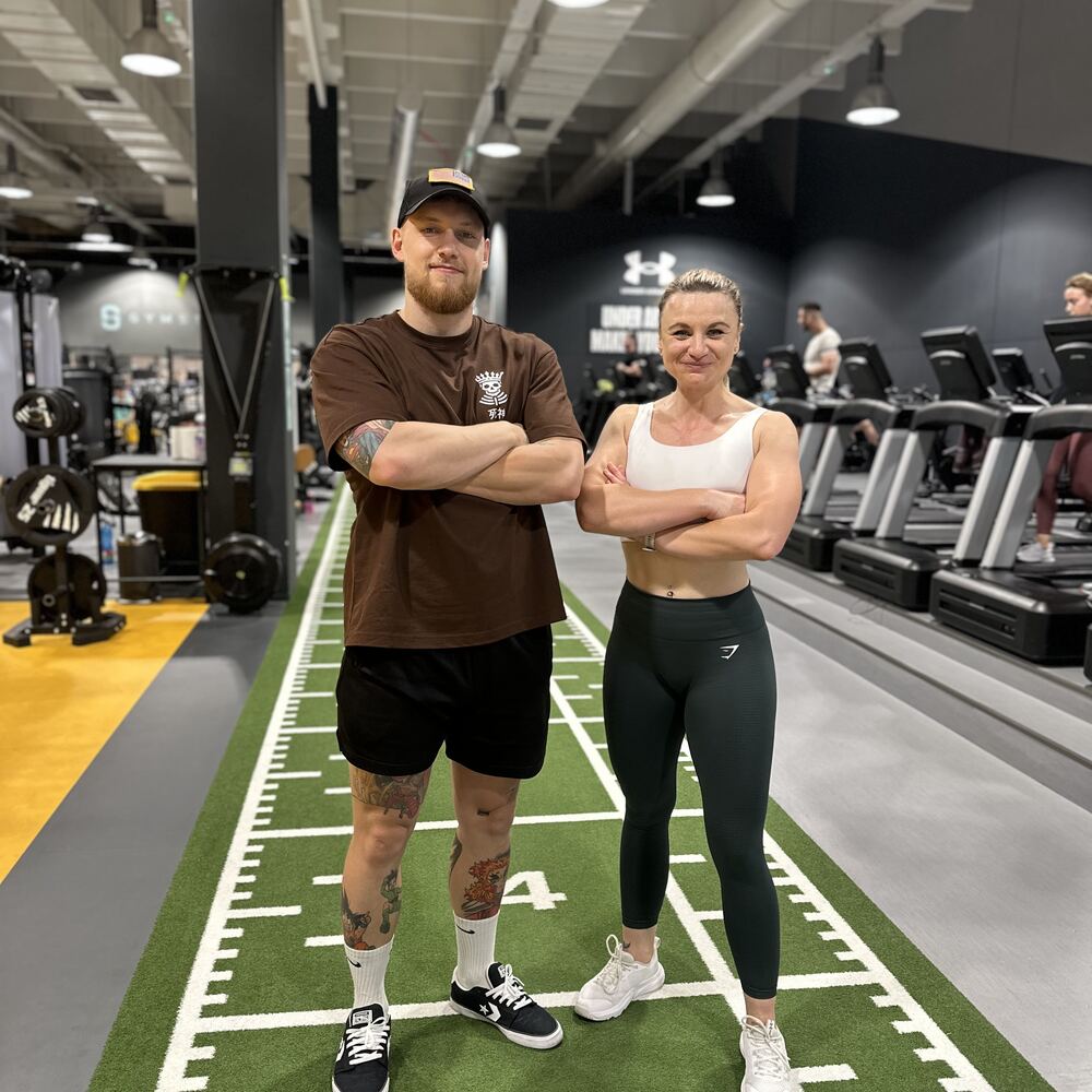 Ondřej Mareda s klientem — osobní trénink, posilovací základ
